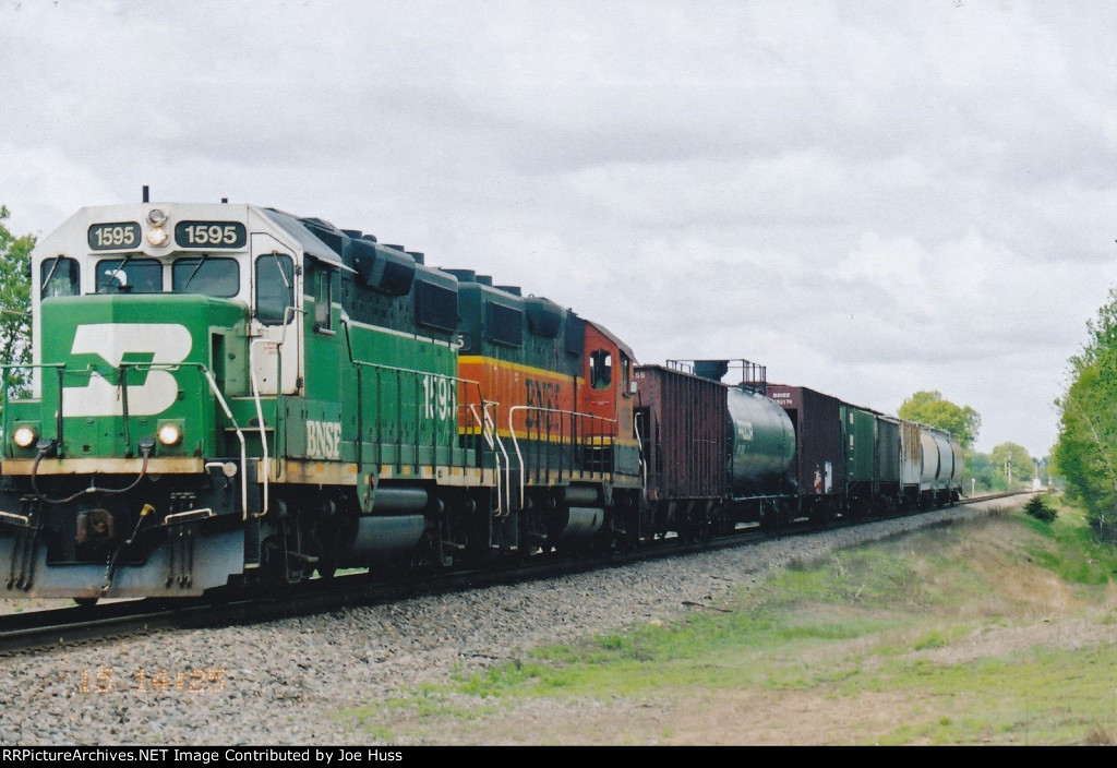 BNSF 1595 South